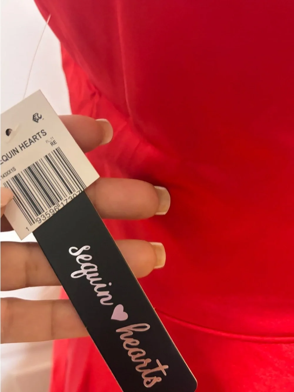 Sequin Hearts Red Satin V-Neck Floor-Length Dress - Picture 10 of 11